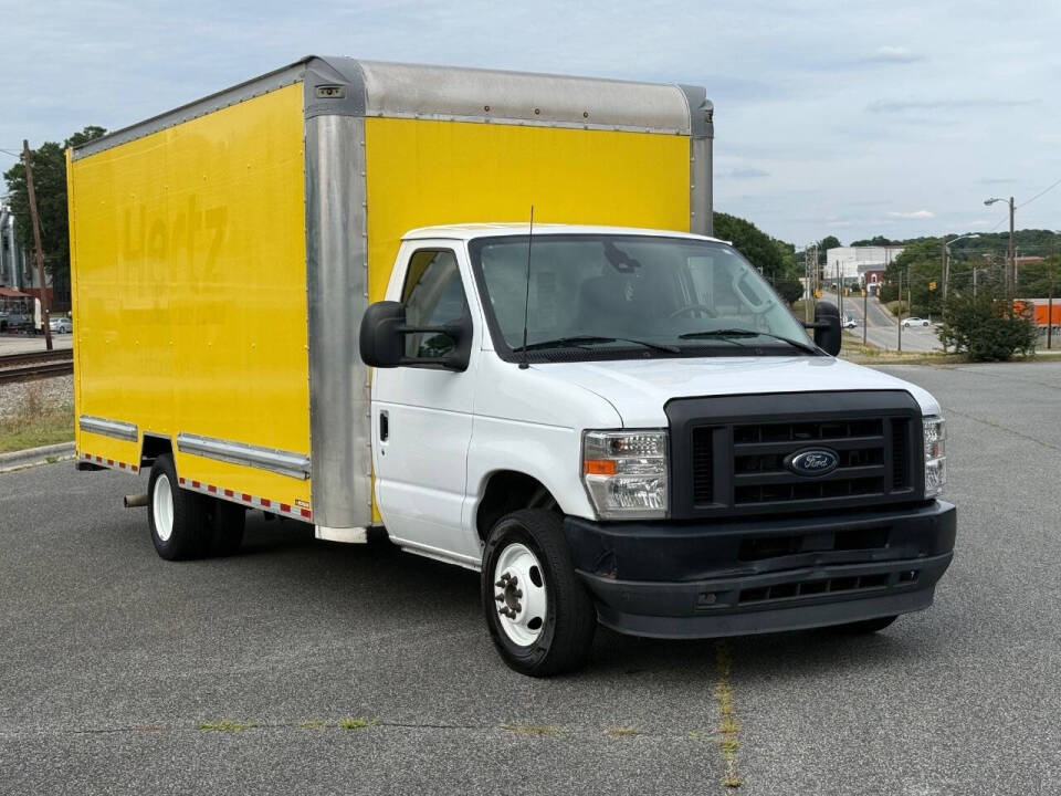 ford e-series cutaway 2024 1FDWE3FN1RDD07596 image ford e-series cutaway 2024 1FDWE3FN1RDD07596 image